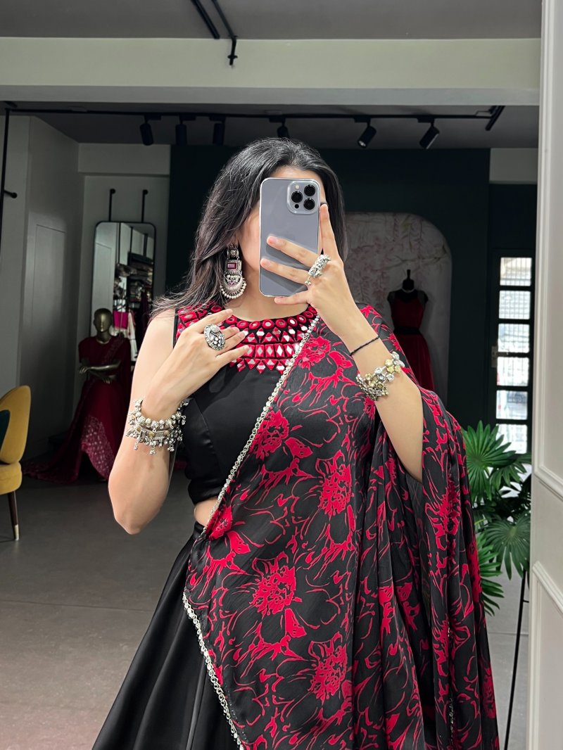 Lnb1736 Monga Silk Real Mirror Work Chaniya Choli